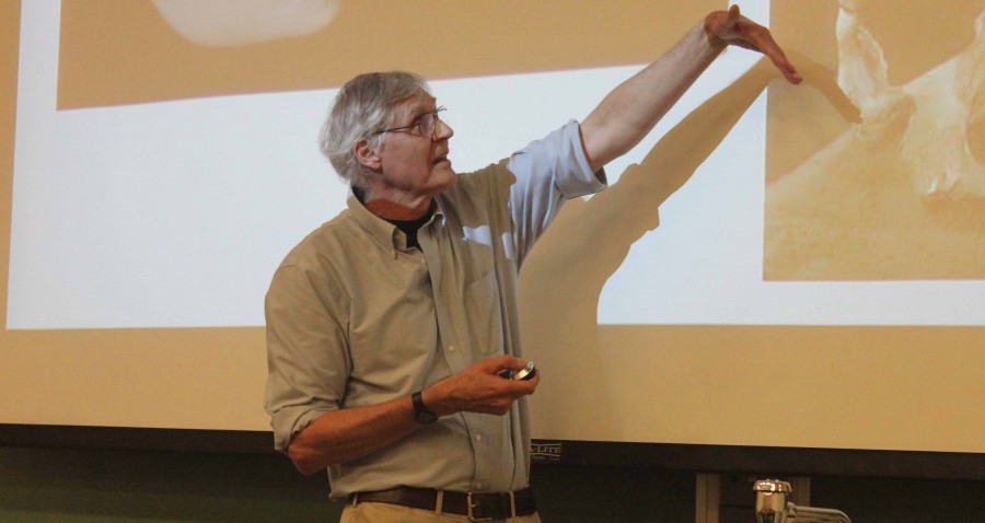 Emilie Skladzien/ Photo editor
Biology professor, Mike Roberts, gives his last lecture on Monday, May 12, in Graff Hall. 