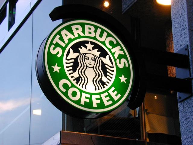 Starbucks+is+turning+fifty+in+2021%2C+and+with+its+birthday+they+are+looking+for+positive+change