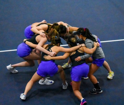 Womens tennis dominated in a 9-0 win over College of Idaho Saturday morning.