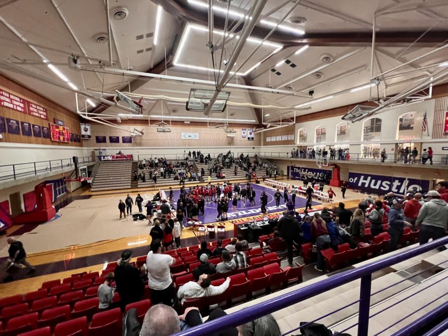 A+successful+turnout+for+Linfield+wrestling%E2%80%99s+home+opener+provided+the+Wildcat%E2%80%99s+with+tremendous+support%2C+as+they+swept+their+dual+meet+against+Pacific.