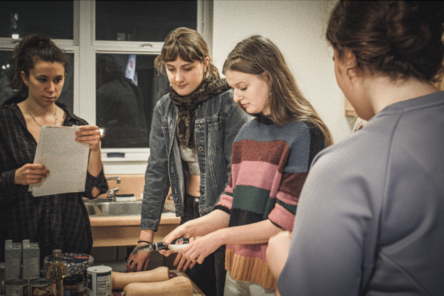 Students+preparing+butternut+squash+soup+at+one+of+the+cooking+classes.+Photo+courtesy+of+Bridger+Hayes-Lattin
